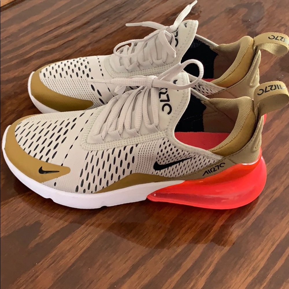 Nike Air Max 270